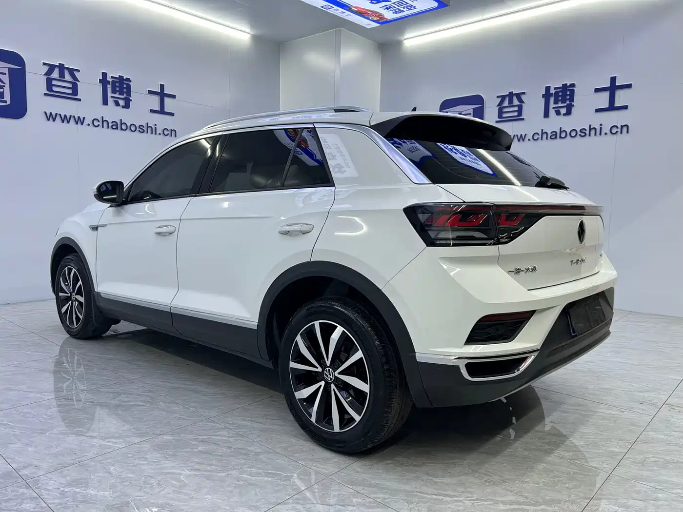 Volkswagen T-ROC 2023 280TSI DSG 2WD Time Edition фото 16