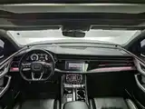 Фото 6 - Audi Q8