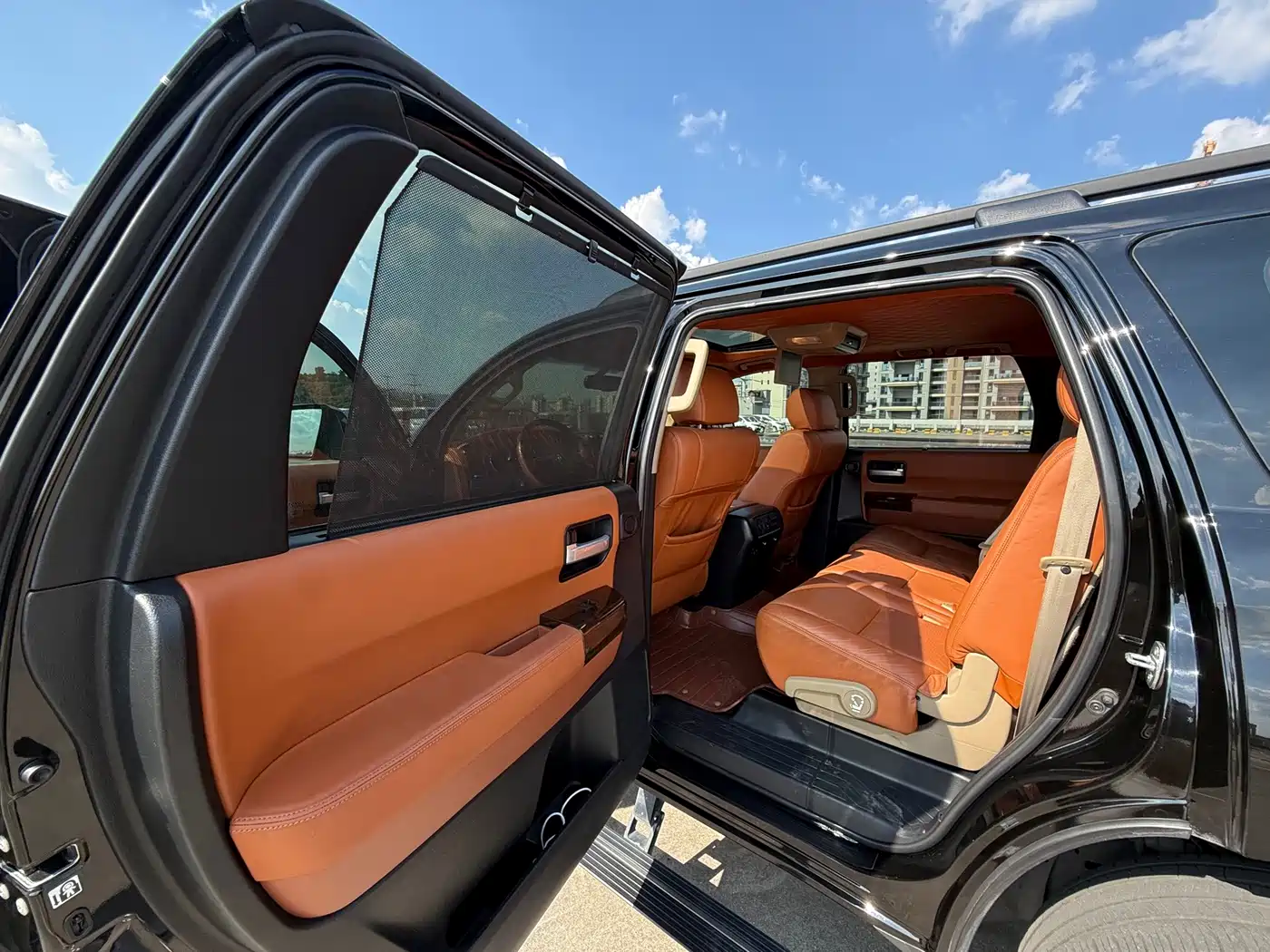 Toyota Sequoia 2015 2010 5.7 Platinum Edition