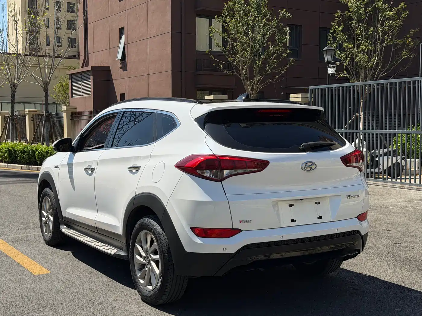 Hyundai Tucson 2015 1.6T Dual Clutch 2WD Smart фото 7