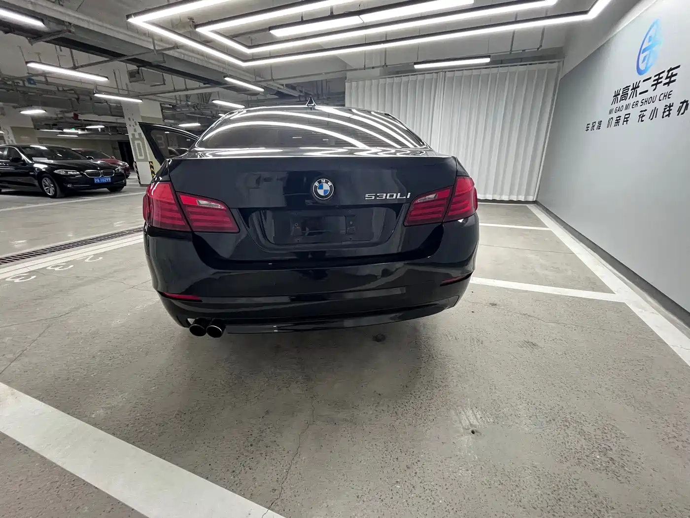 BMW 5 Series 2012 530Li Leadership фото 6