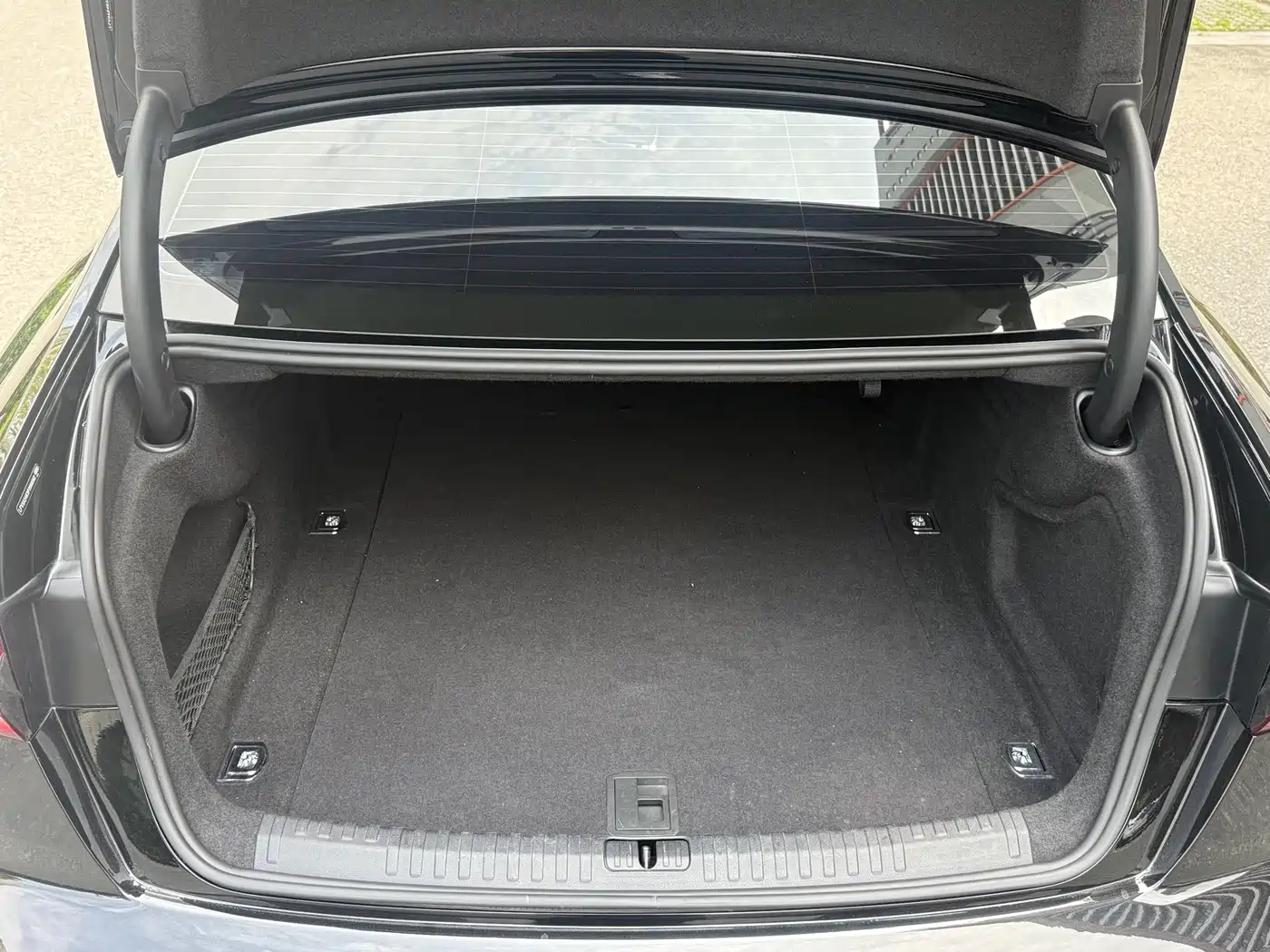 Audi A6L 2024 45 TFSI Premium Dynamic фото 32