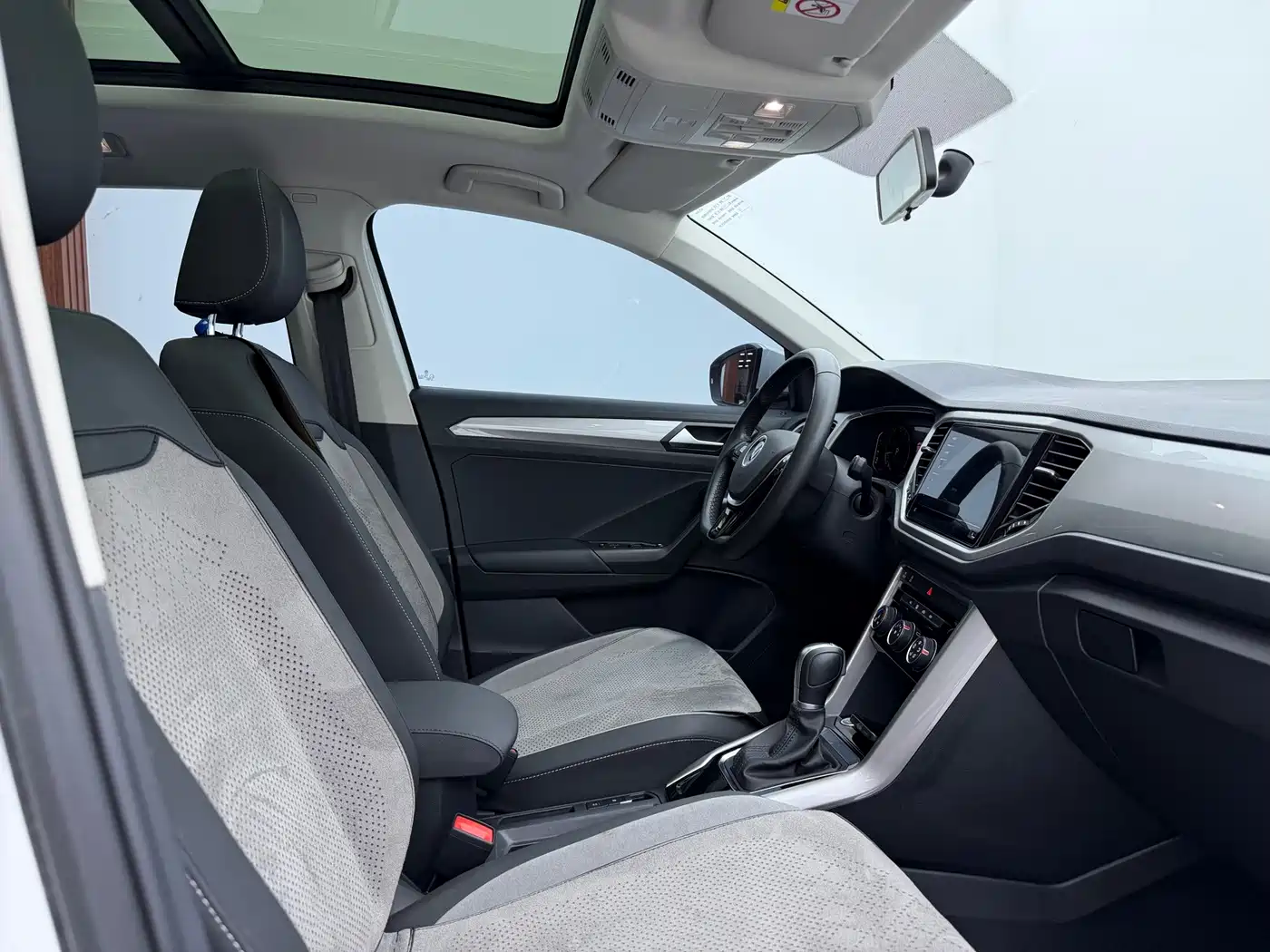 Volkswagen T-Roc, миниатюра 14