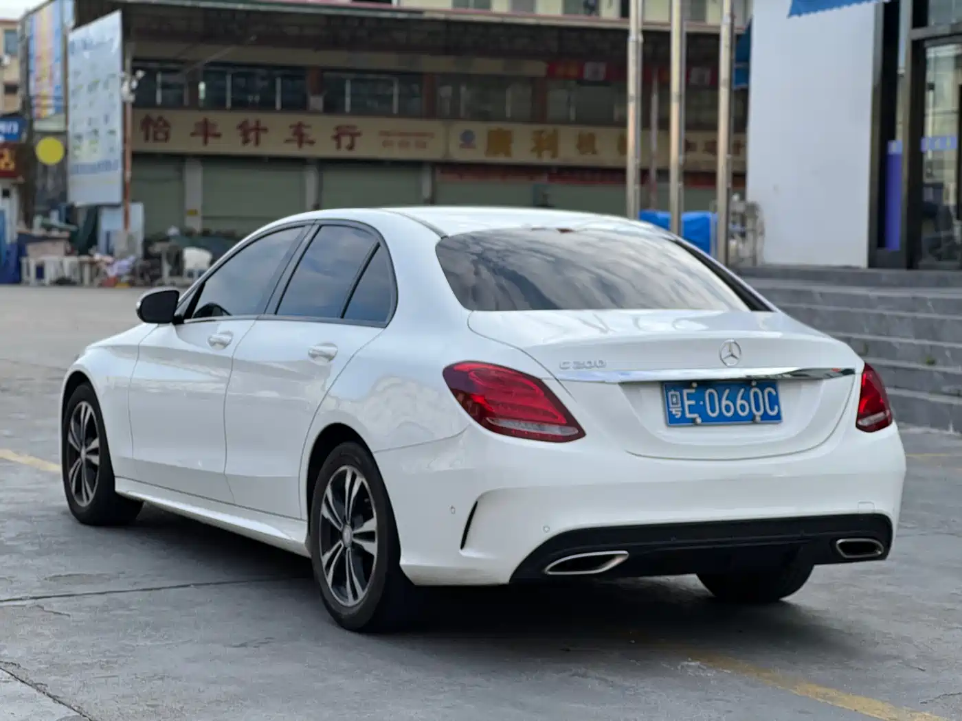 Mercedes-Benz C-Class 2017 C 200 Sport фото 6