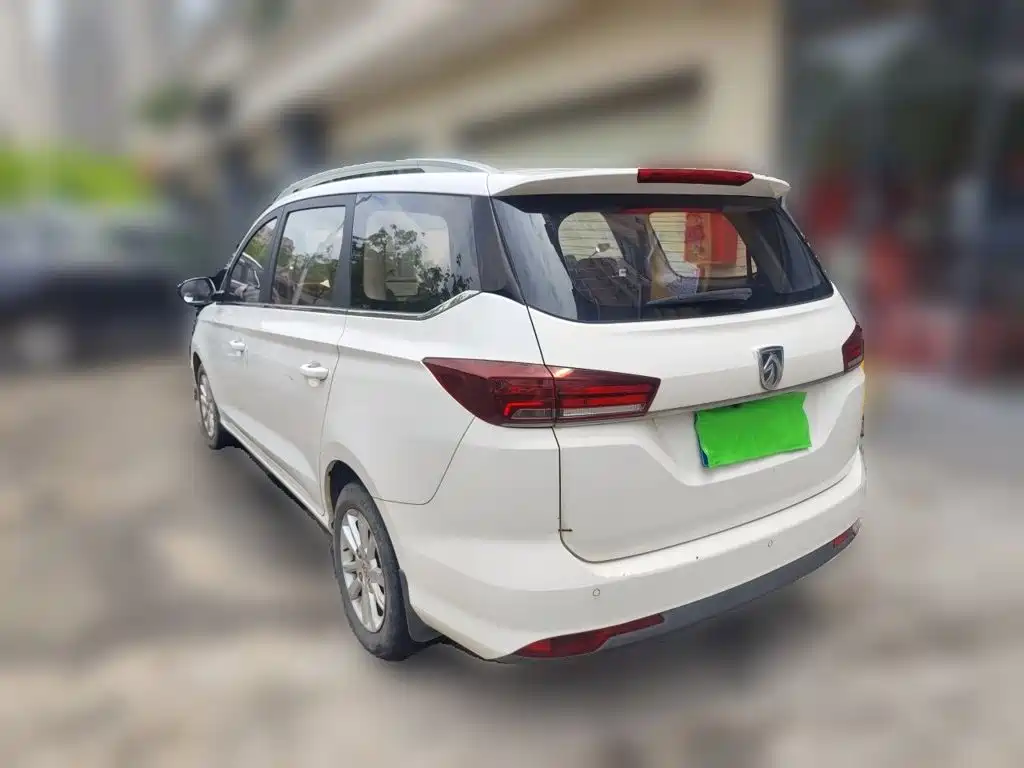 Baojun 360 2018 2018 1.5L Automatic Elite (China V)