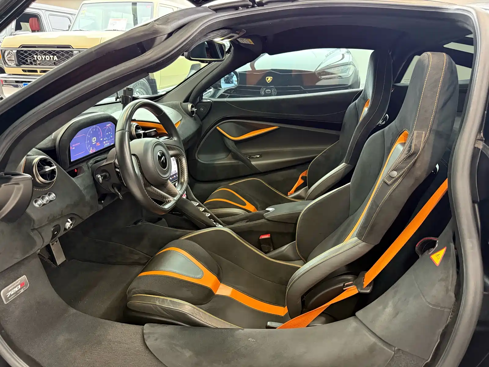 Photo 12 - McLaren 720S