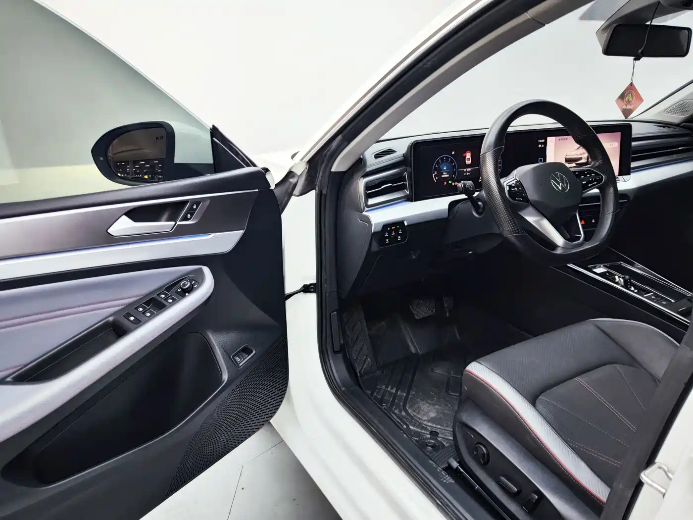 Volkswagen Lamando, миниатюра 11