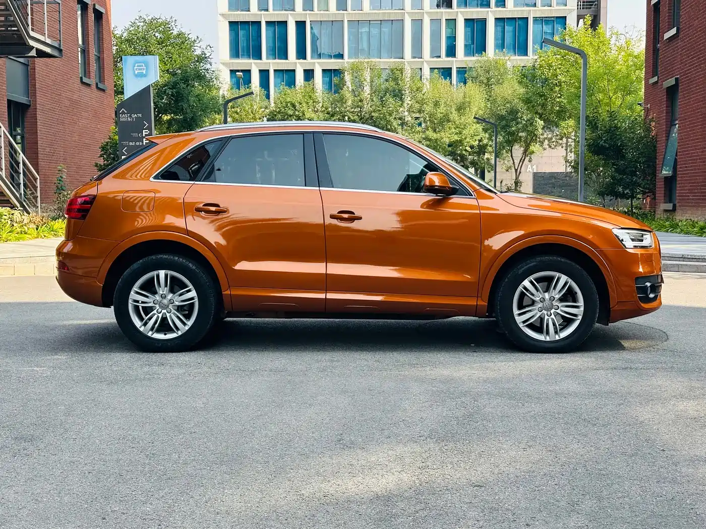 Photo 4 - Audi Q3