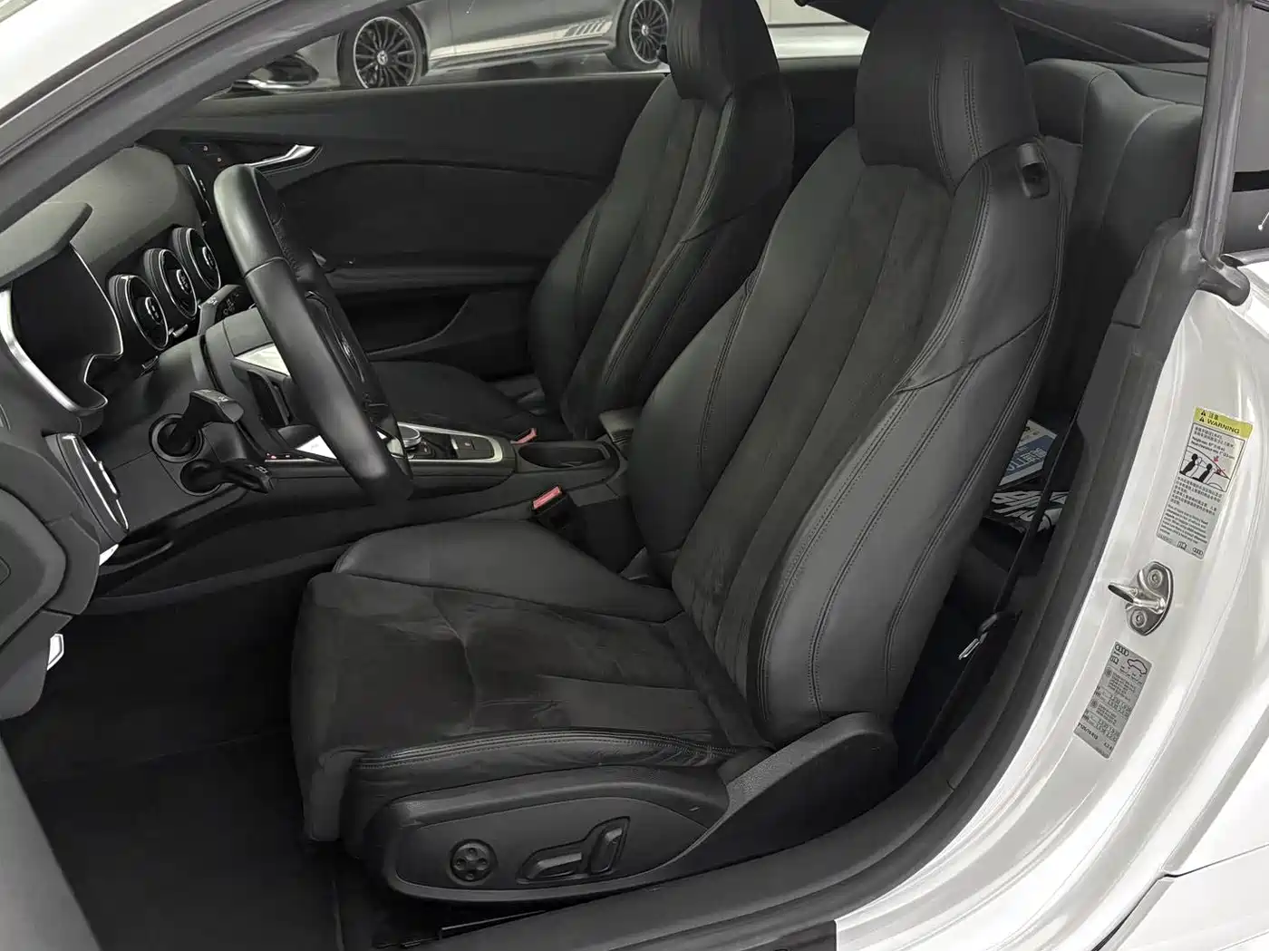 Audi TT 2017 TT Coupe 45 TFSI quattro фото 5