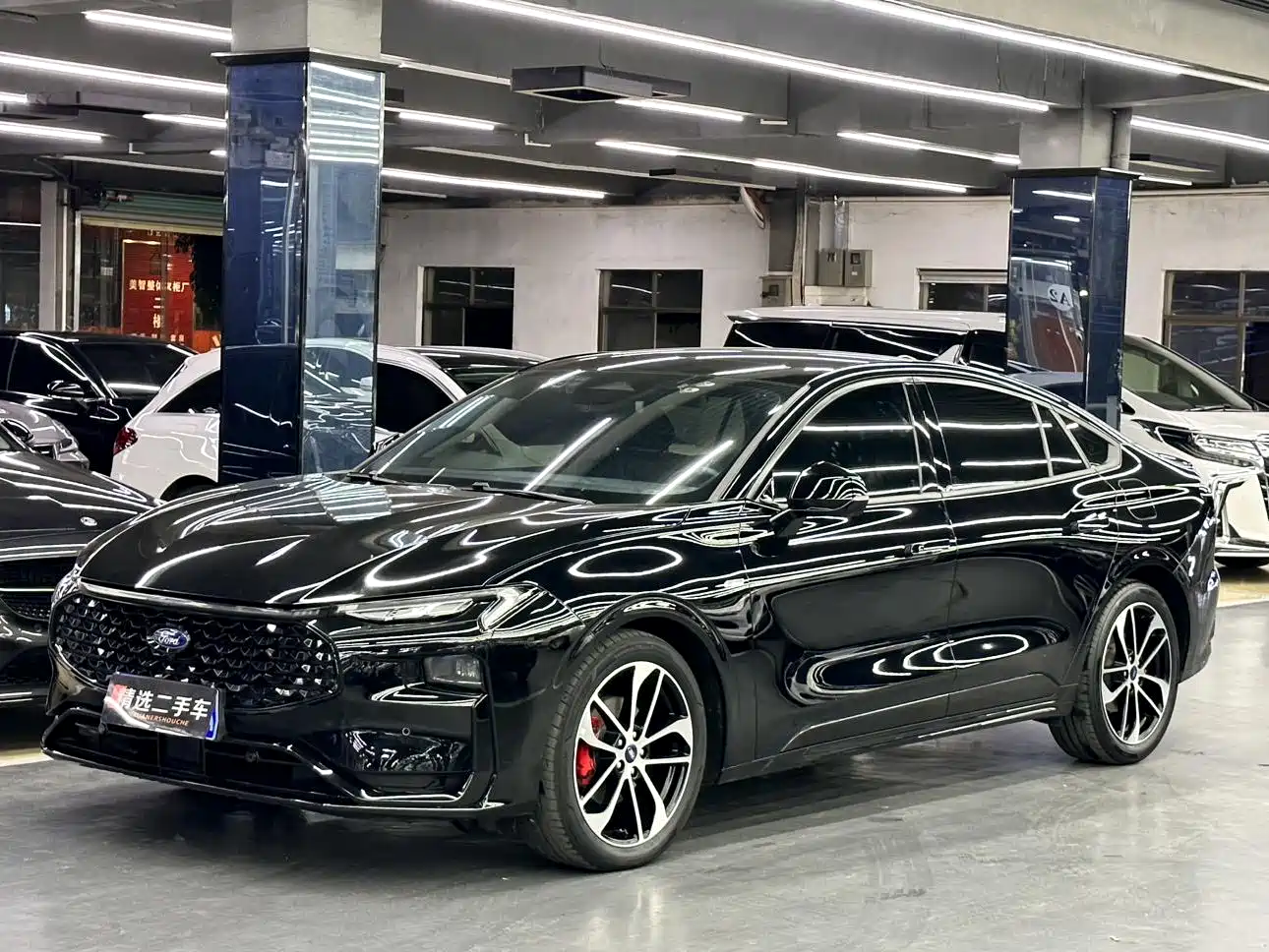 Ford Mondeo 2023 EcoBoost 245 ST-Line