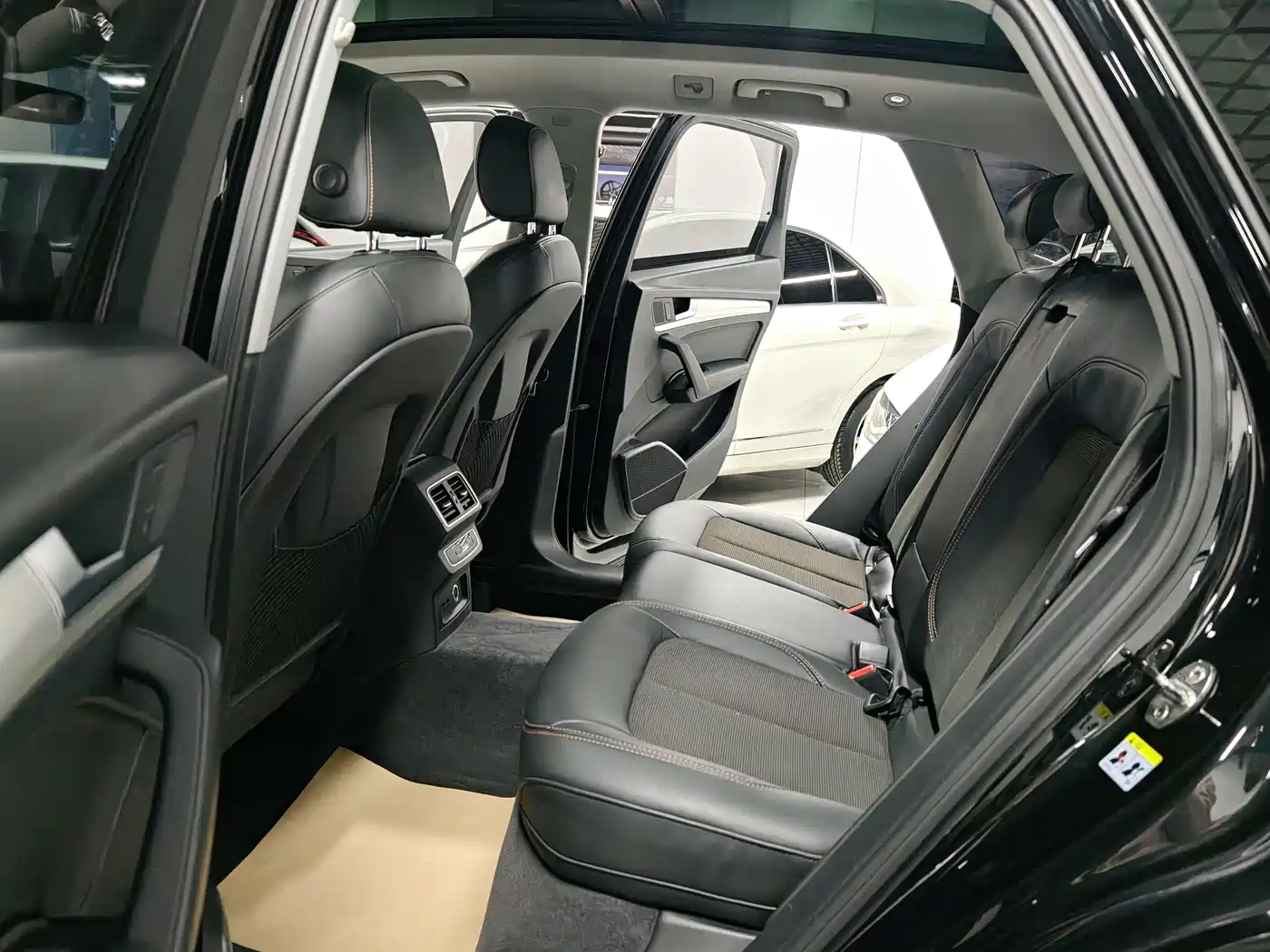 Audi Q5L 2020 Facelift 40 TFSI Honor Progressive фото 6