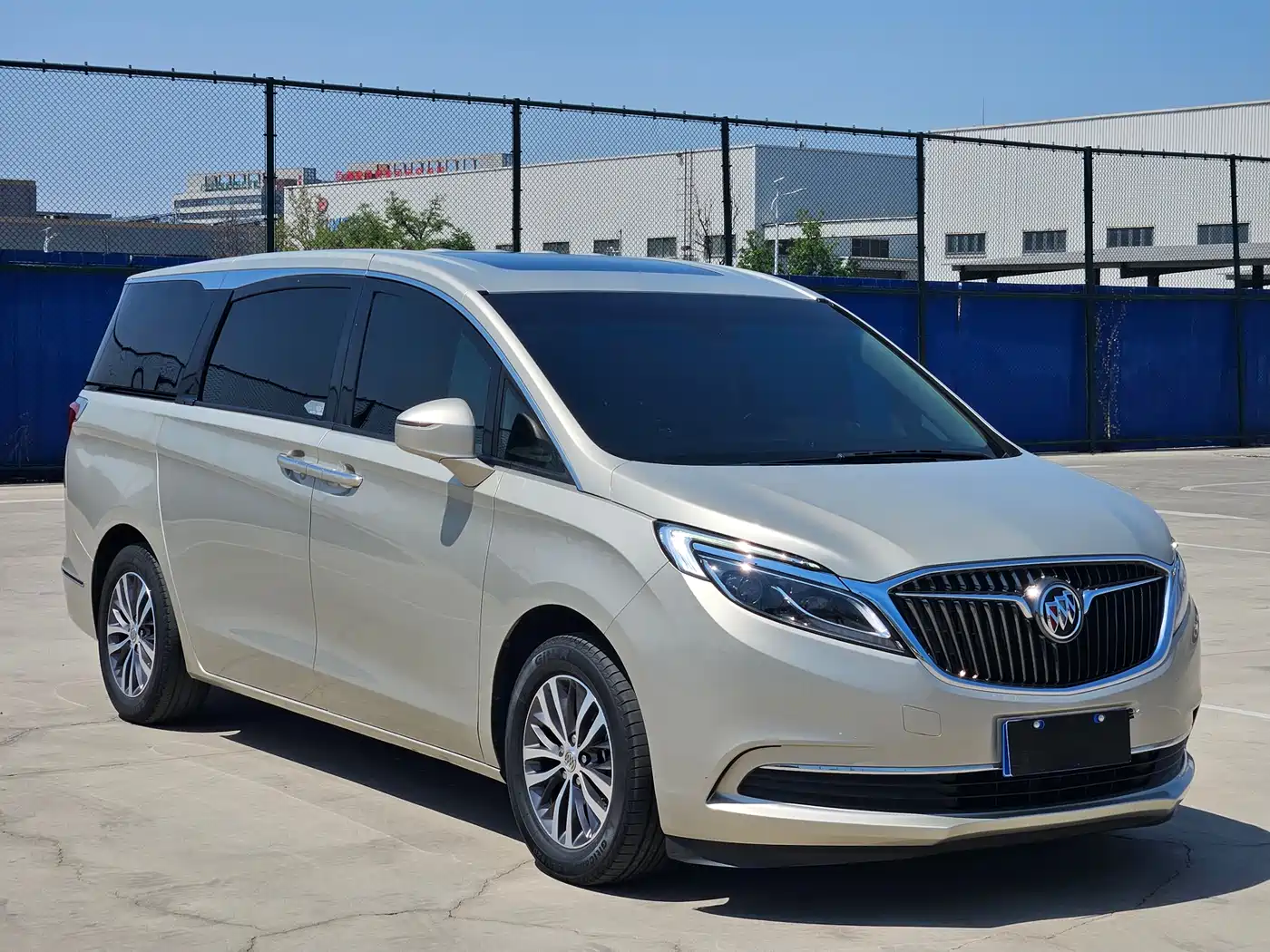 Buick GL8 2018 28T Luxury Model China VI фото 3