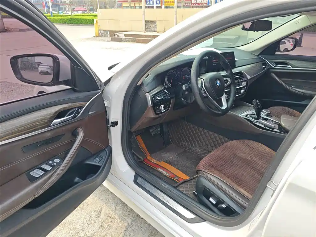 BMW 5 Series 2018 Facelift 530Li Leading Luxury Package фото 16