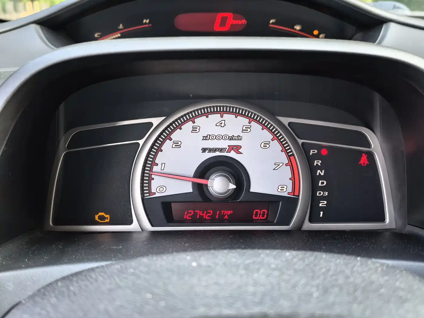 CIIMO CIIMO 2014 2015 1.8L Automatic Comfort Edition