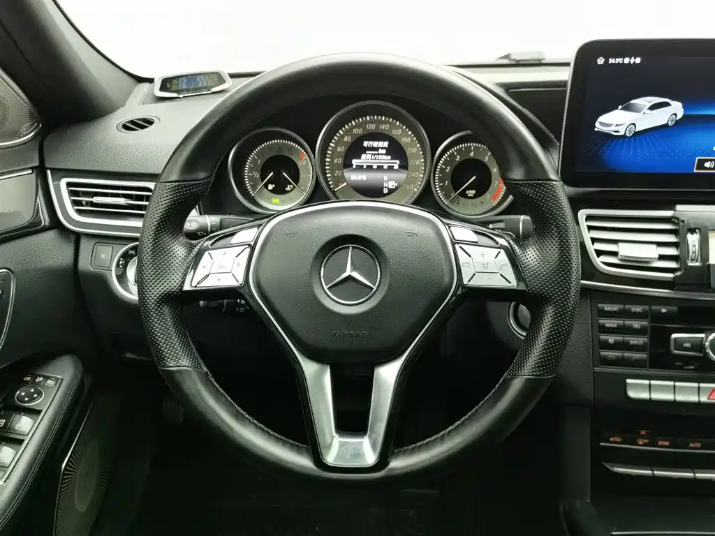 Mercedes-Benz E-Class 2015 E 260 L Sport Fashion фото 11