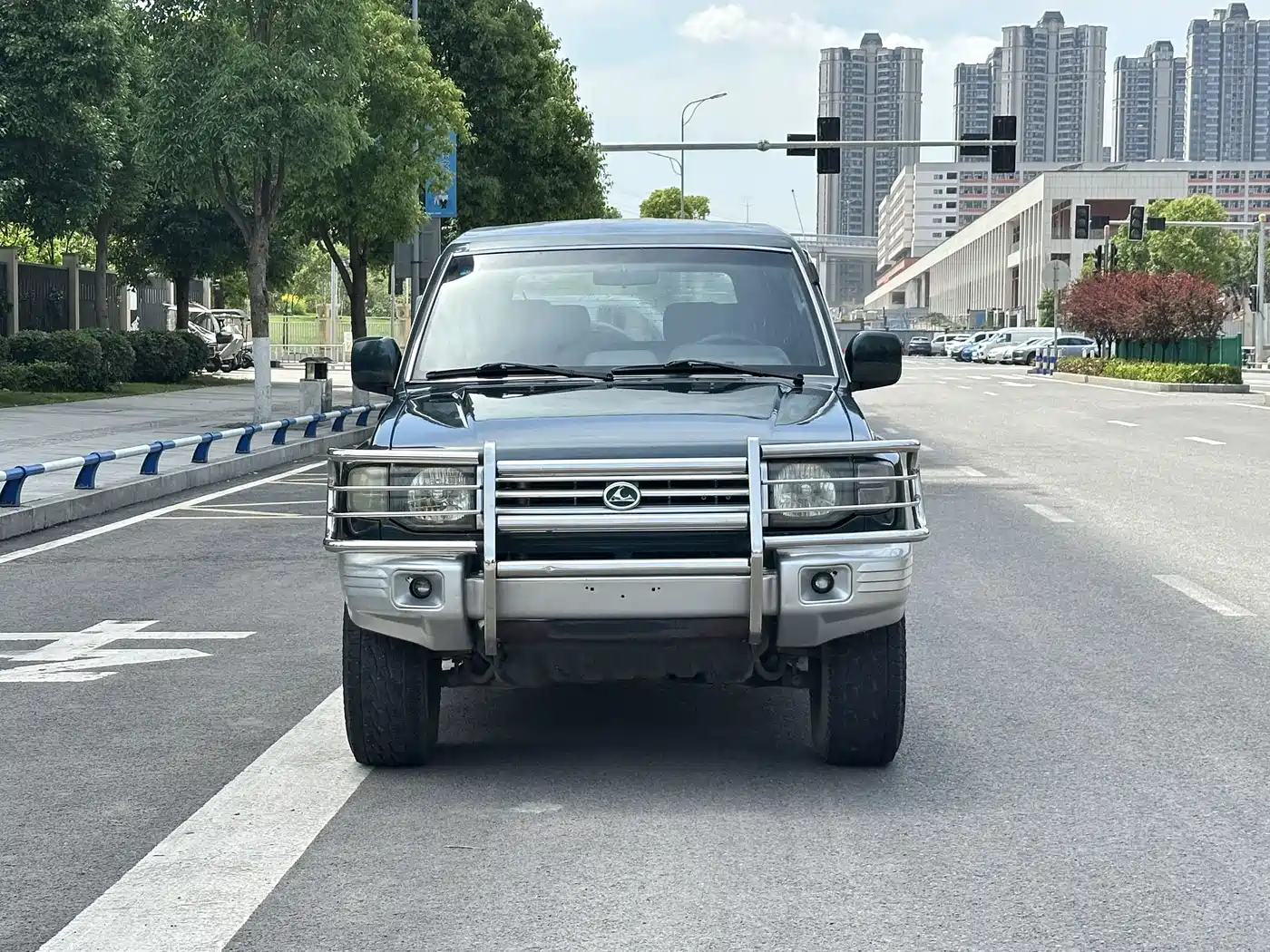 Leopaard Black King Kong 2013 2.2L Manual 2WD Standard Type фото 4
