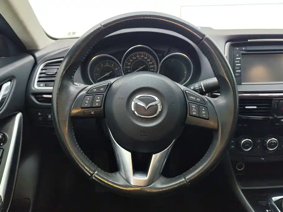 Photo 15 - Mazda Atenza