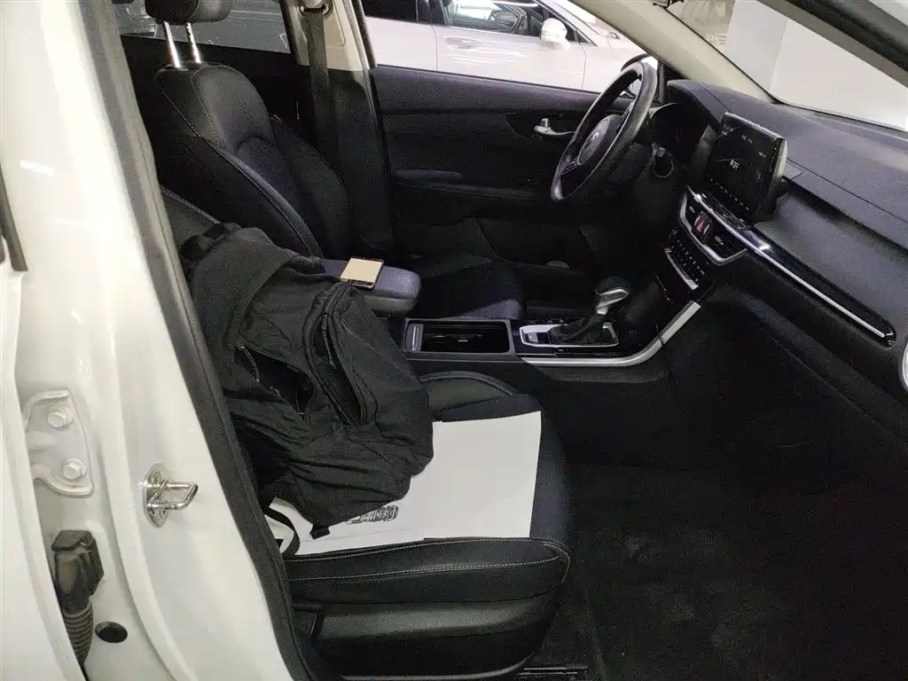 Kia K3 2020 1.5L CVT Fashion Version фото 20