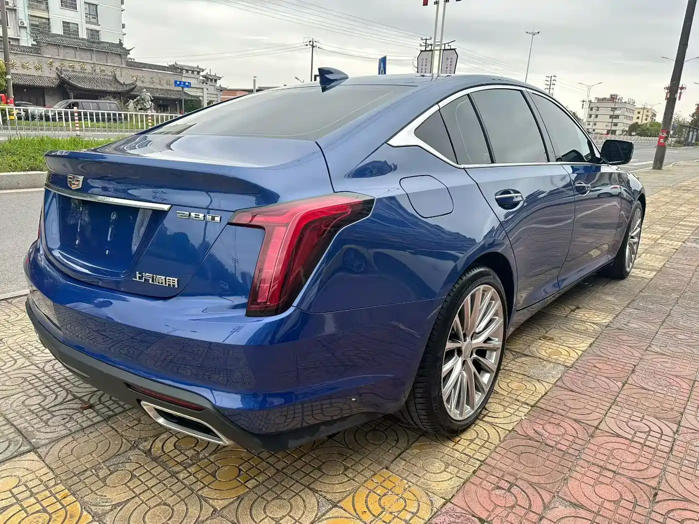 CADILLAC CT5