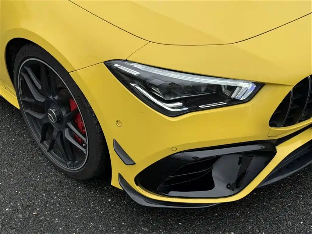 MERCEDES-BENZ CLA AMG
