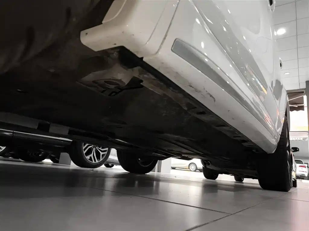 Land Rover Discovery Sport 2024 Performance Technology Edition фото 21