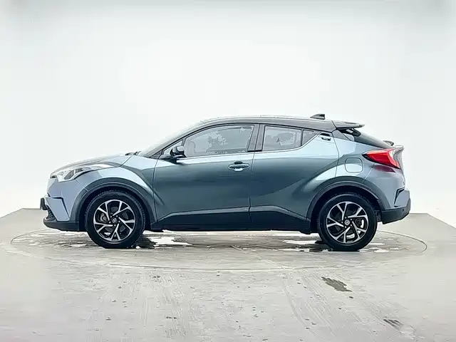 Toyota C-HR 2021 2020 Model 2.0L Leading