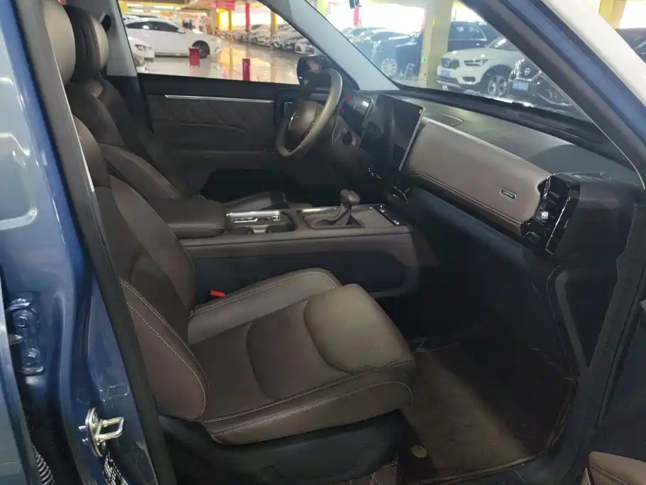 Wuling Motors Starlight 560 2025 2025 Model 1.5T 6MT Comfort Version
