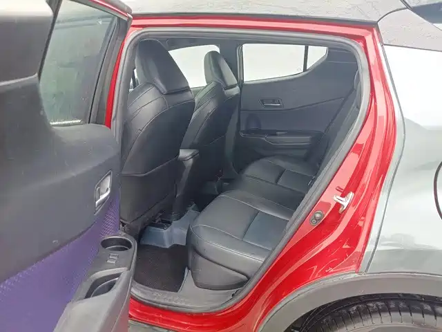 Toyota C-HR 2021 2020 Model 2.0L Leading