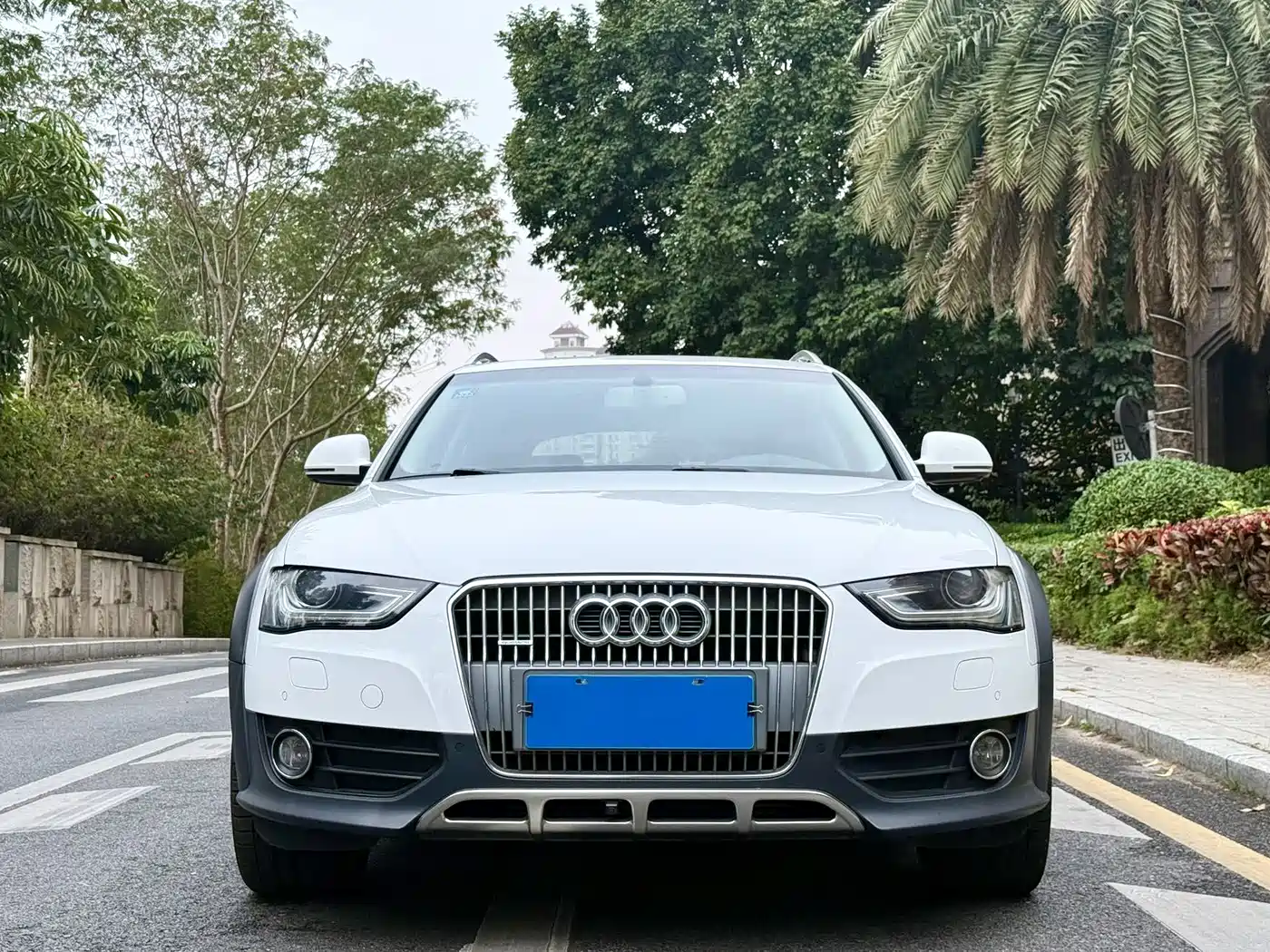 Audi A4 (Import) 2016 2014 40 TFSI allroad quattro plus