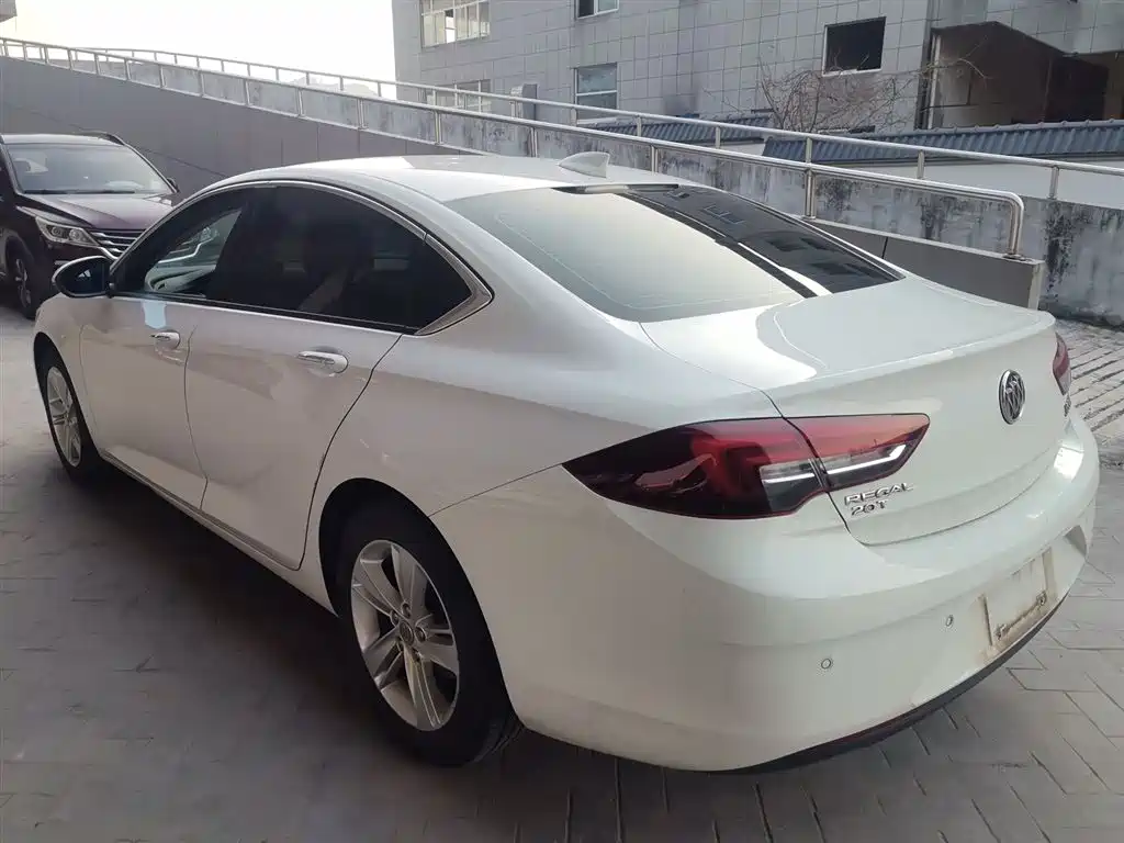 Buick Regal 2017 20T Elite Type фото 5