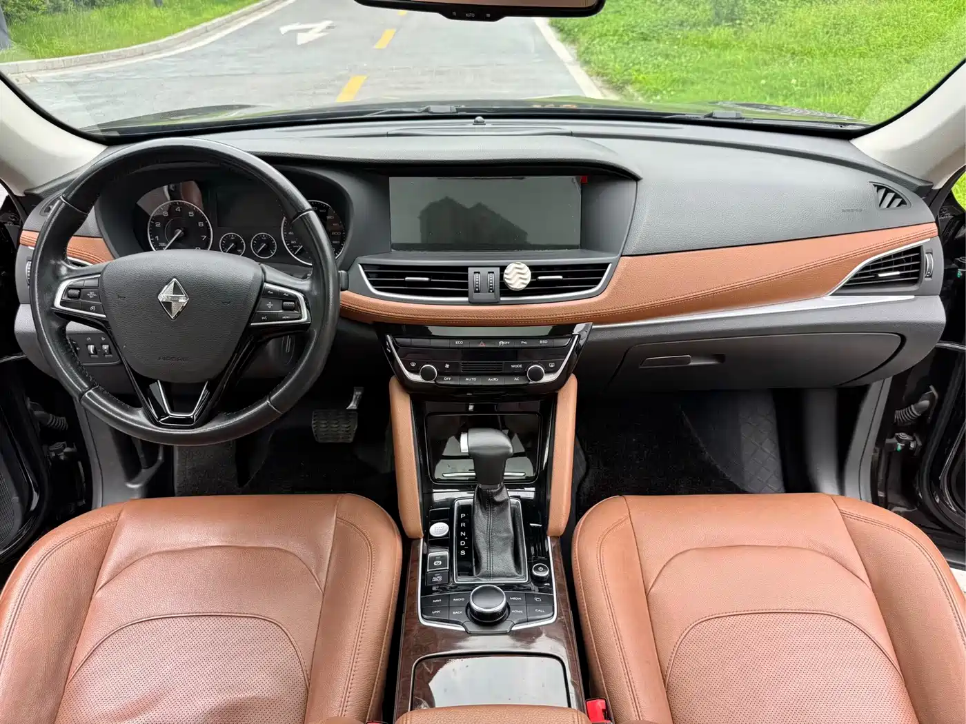 Borgward BX7 2017 2016 28T 2WD Luxury 7-seater