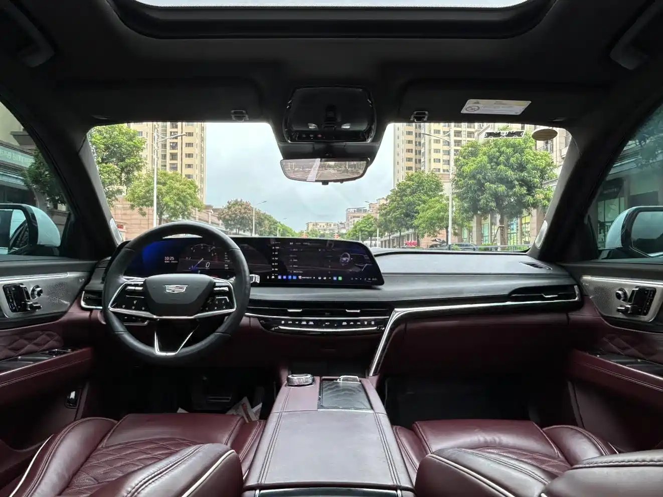 Фото 30 - Cadillac CT6