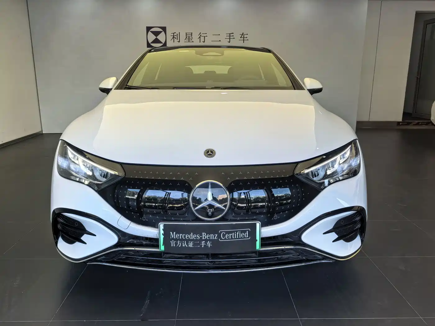 Mercedes-Benz EQE 2025 2025 Model 500 4MATIC Luxury Edition
