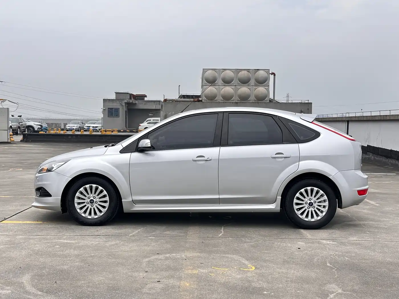 Ford Focus 2014 2013 Hatchback Classic 1.8L Automatic Fashion
