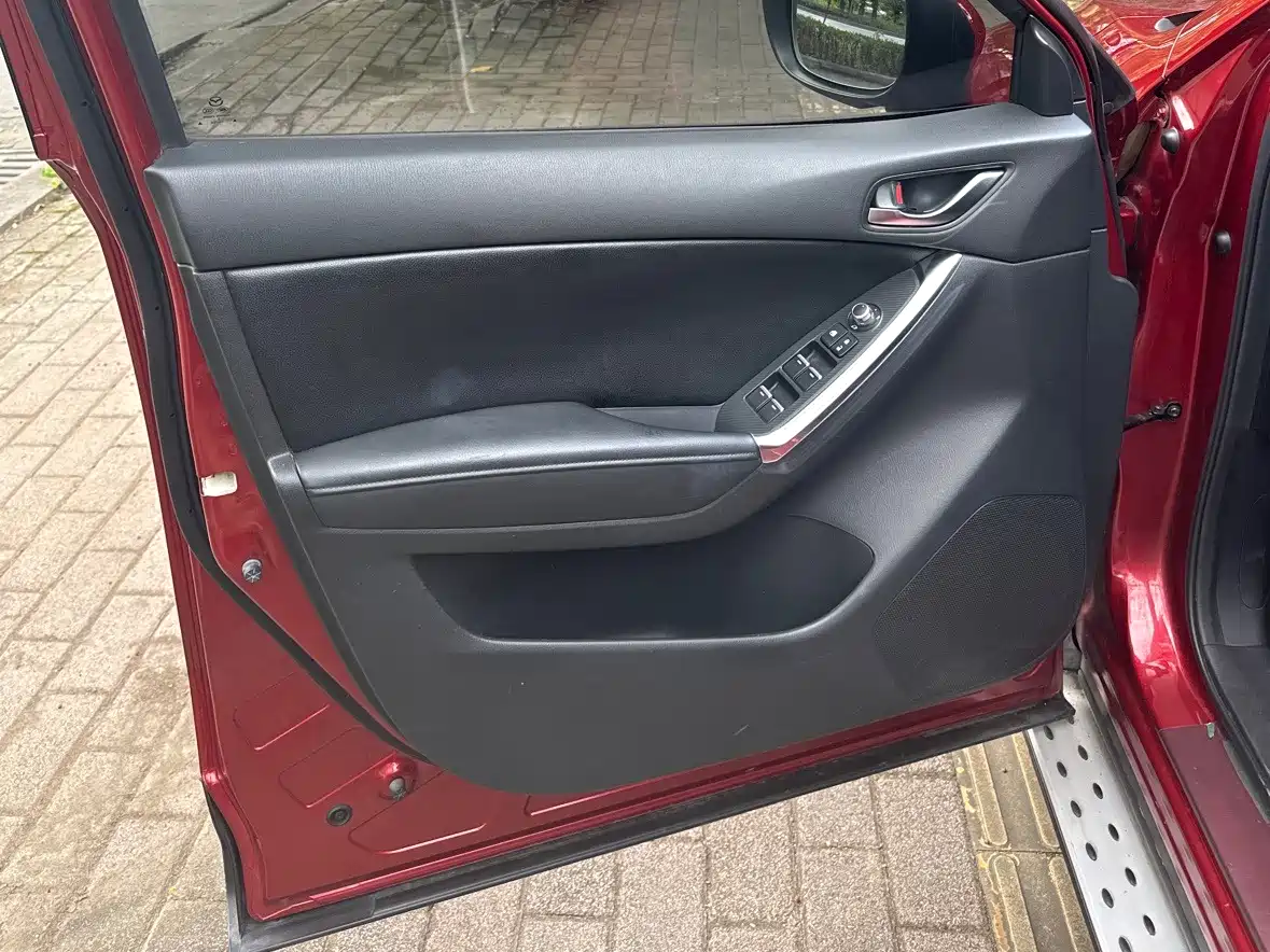 Фото 8 - Mazda CX-5