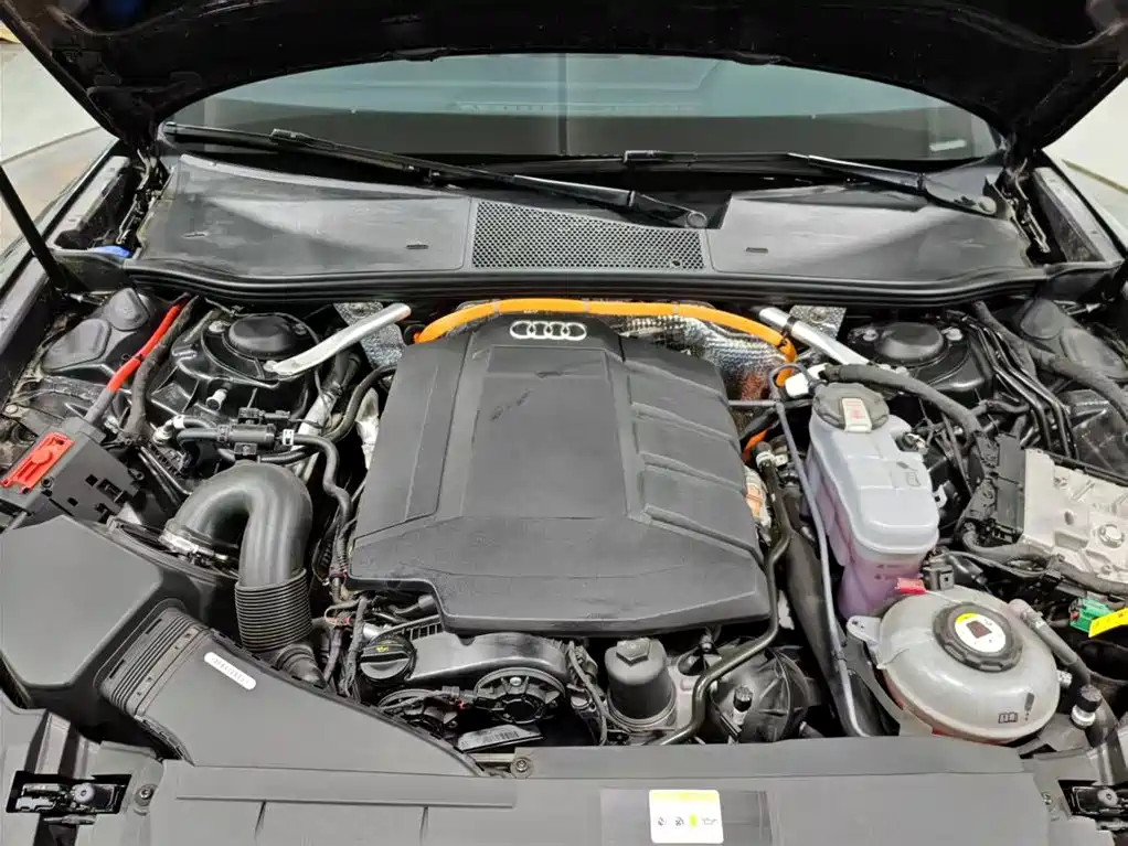 AUDI A6L NEW ENERGY