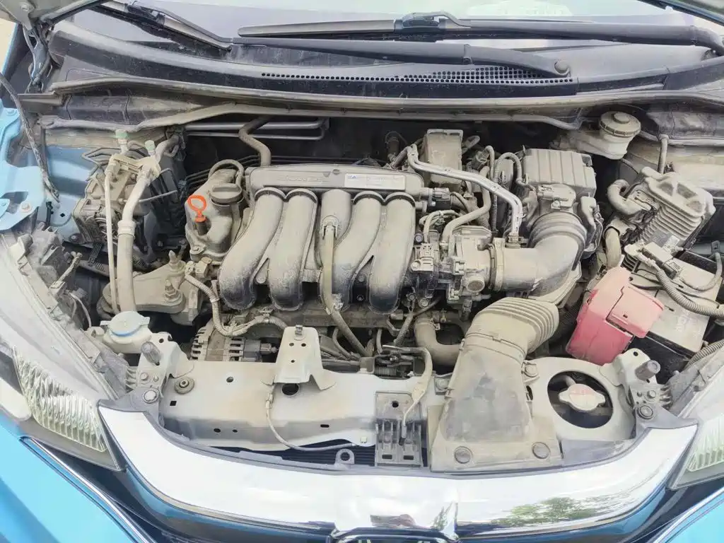 Фото 3 - Honda Fit