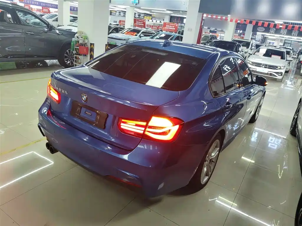 BMW 3 Series 2019 320i M Sport Package фото 7