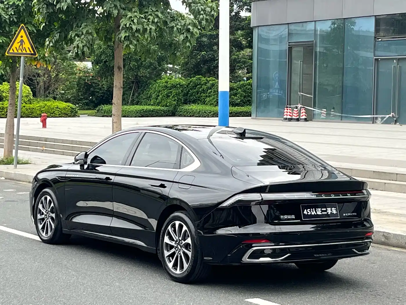 Lincoln Z 2025 2025 2.0T Premium Edition