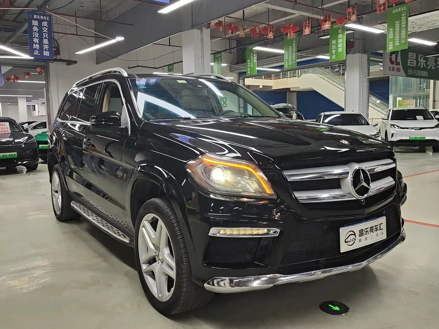 Mercedes-Benz GL-Class фото 2