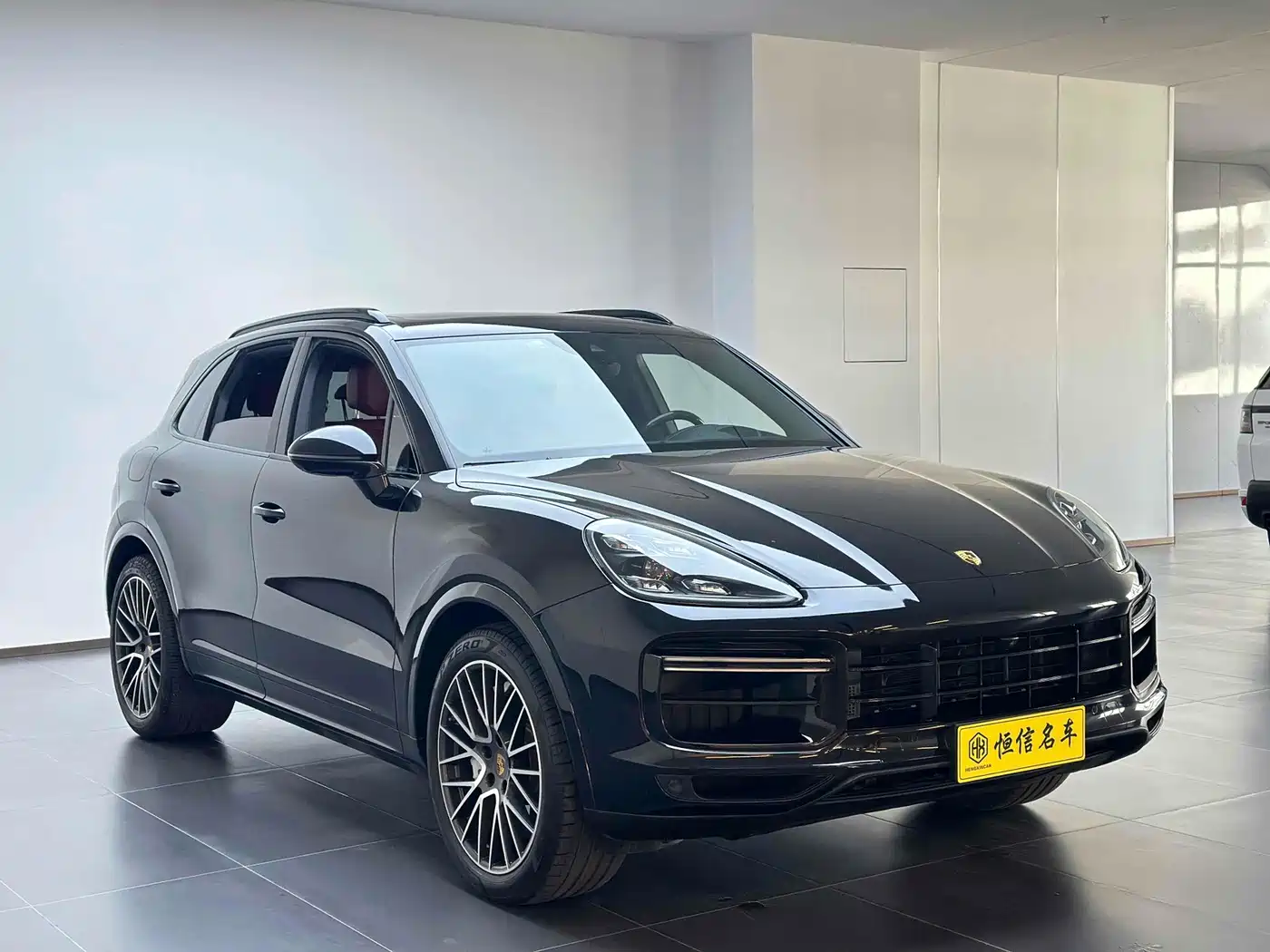 Porsche Cayenne 2018 Cayenne Turbo 4.0T фото 3