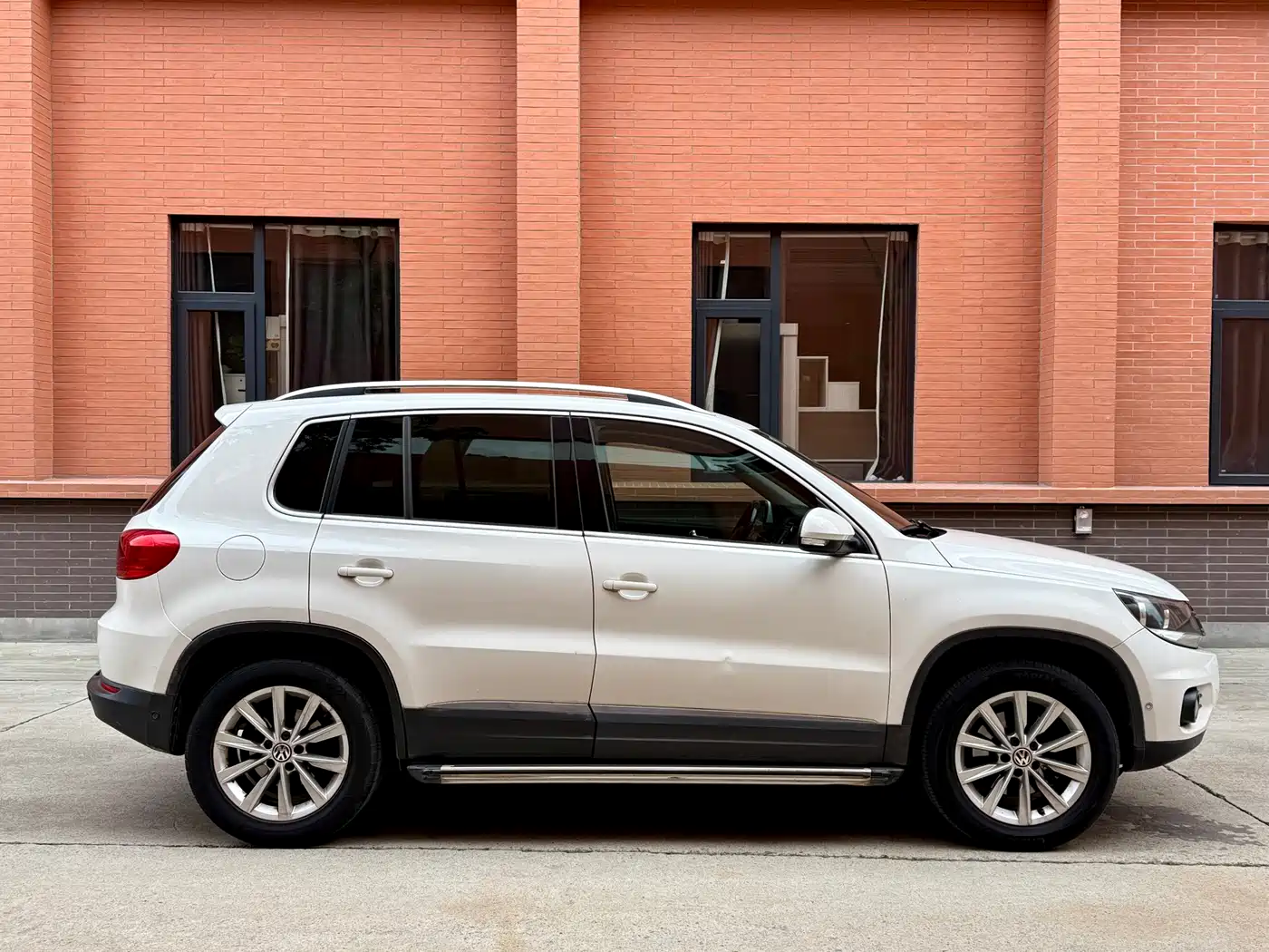 Volkswagen Tiguan 2012 2012 2.0TSI Comfort