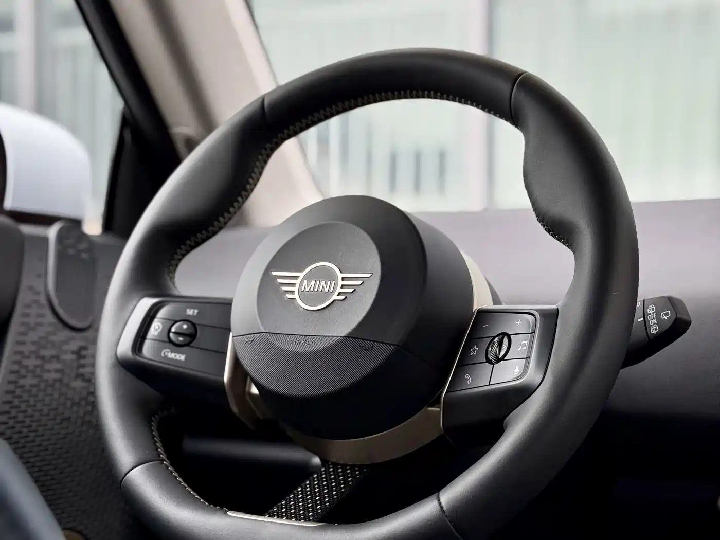 MINI ELECTRIC  COOPER