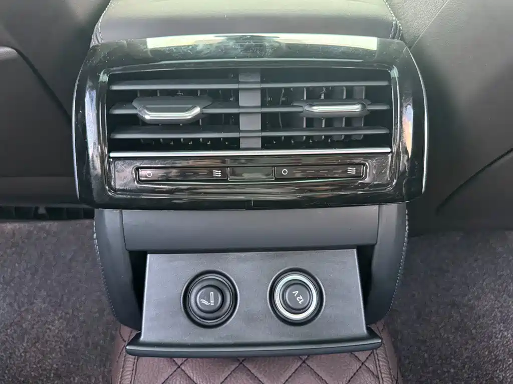 Audi A8 2025 2025 A8L 50 TFSI quattro Exclusive Selection