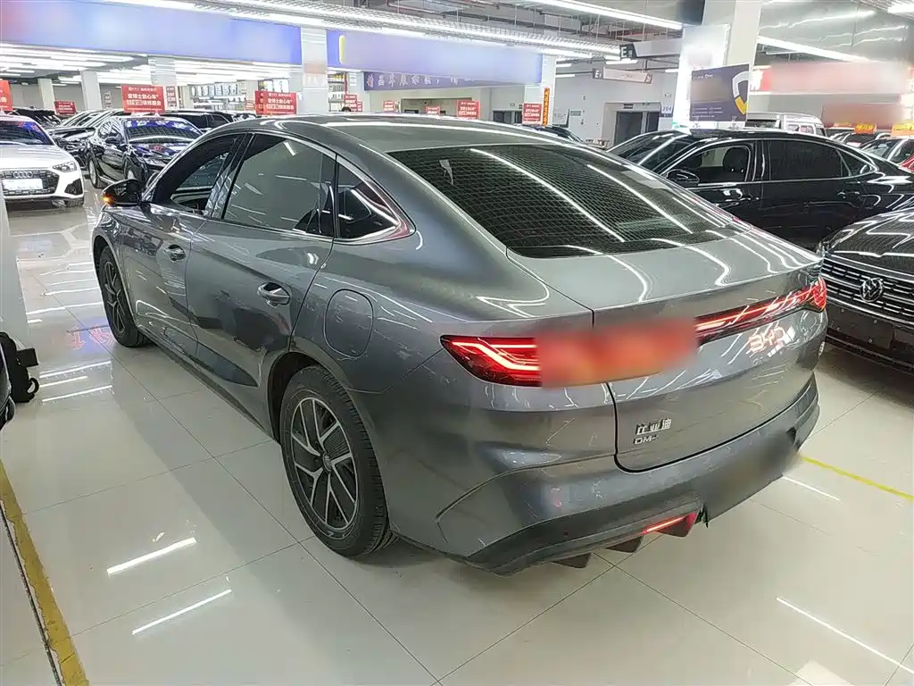 BYD Qin L 2024 DM-i 120KM Superior Edition фото 23