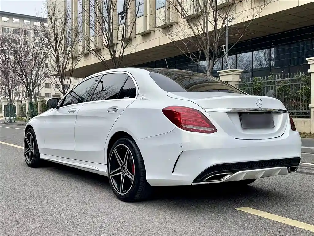 Mercedes-Benz C-Class 2017 Facelift C 200 L Sport Edition фото 25