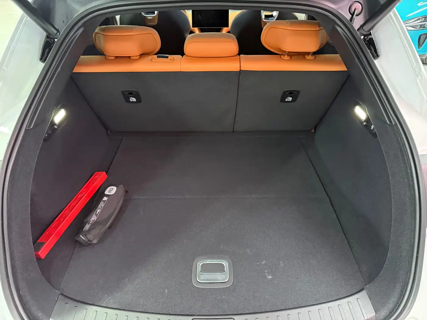 XIAOMI CAR XIAOMI YU7