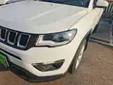Photo 24 - Jeep Compass