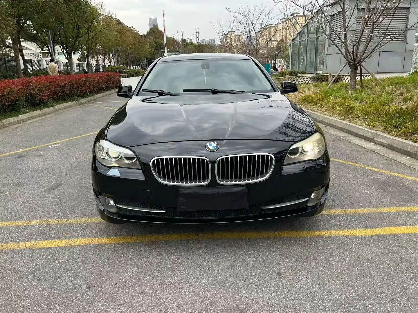 صورة 2 - BMW 5 Series