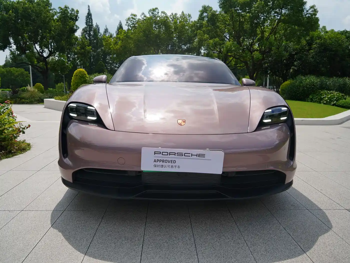 Porsche Taycan 2021 2020 Taycan